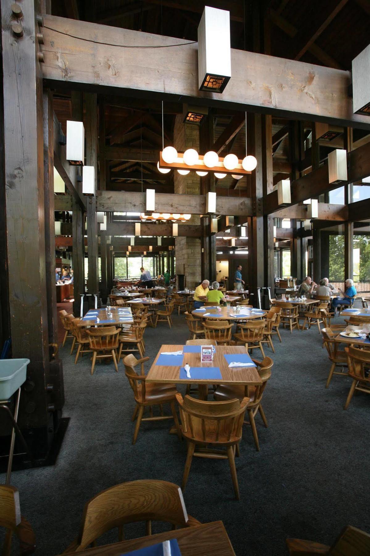 Lake Barkley State Resort Canton Exterior photo